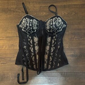 Elegant Black Embroidered Corset